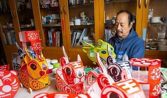 中国非遗“南通灯彩”传承人何林祥在现代社会展现文化传承之美(图24)