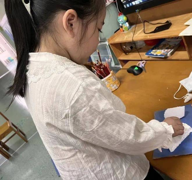 上海小哈佛幼儿园“美术材料资源的开发与运用”废旧及生活材料篇(图6)