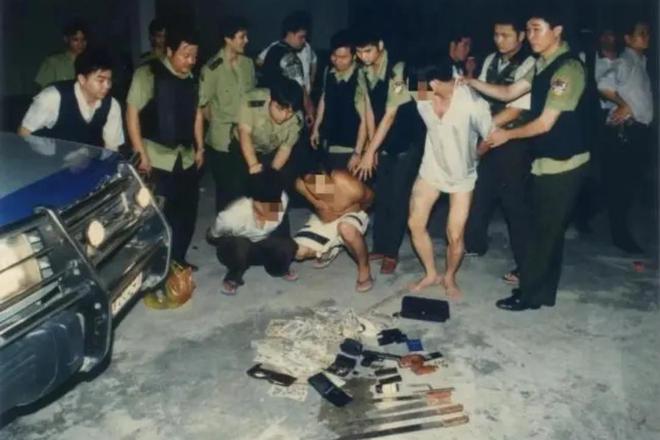 银行内鬼想完美犯罪1996年河源市“12·3”抢劫杀人案侦破始末(图3)