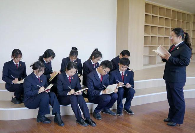 【巾帼建新功 争当排头兵】2023年度赣州市三八红旗集体——寻乌县人民检察院第一检察部(图3)