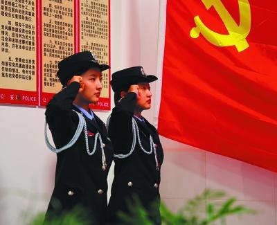 守边戍边女职工风采(图6)